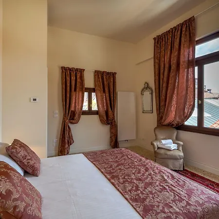 Ca' Longo Palace Damasco Apartamento *
