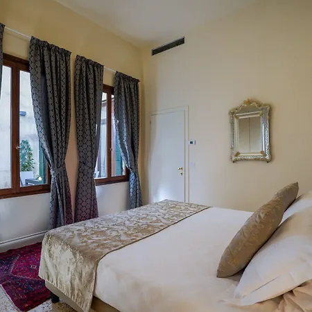 Ca' Longo Palace Damasco Apartamento