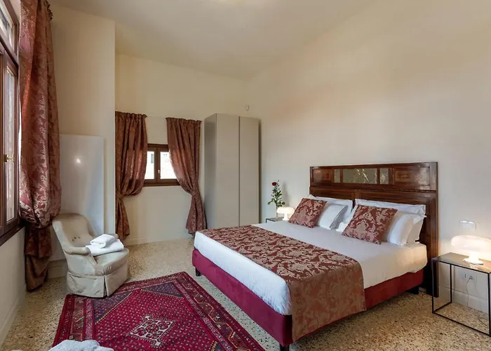 Ca' Longo Palace Damasco Appartement *