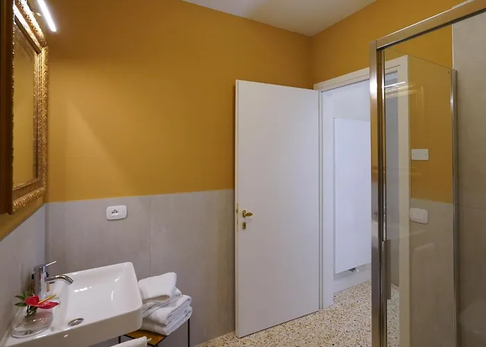 Ca' Longo Palace Damasco شقة