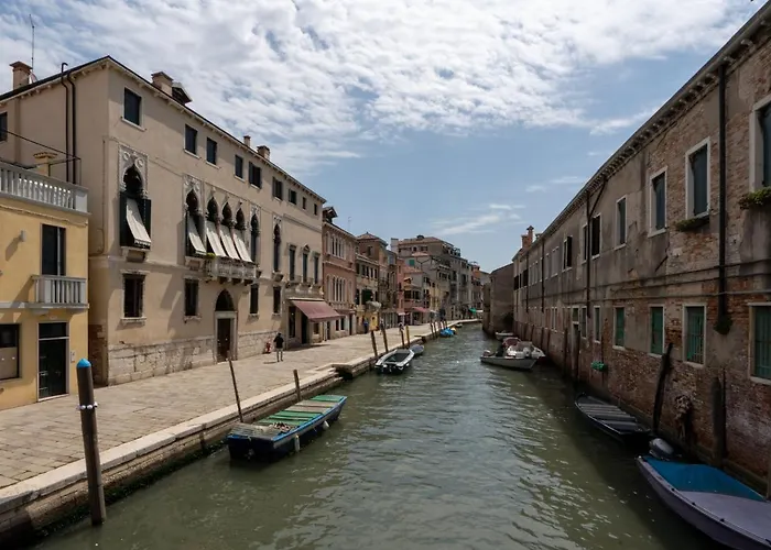 Ca' Longo Palace Damasco البندقية